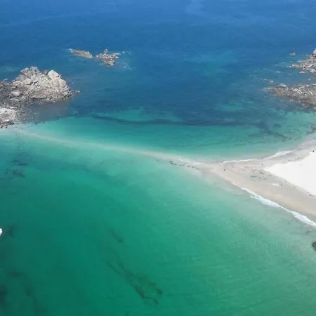 Feriehus Kerezam Au Petit Port De Mogueriec Sibiril